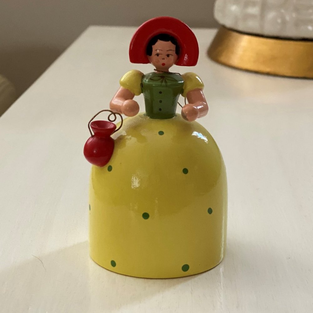 Vintage Veb Holzwaren Gahlenz Milk Maid Miniature Piggy Bank